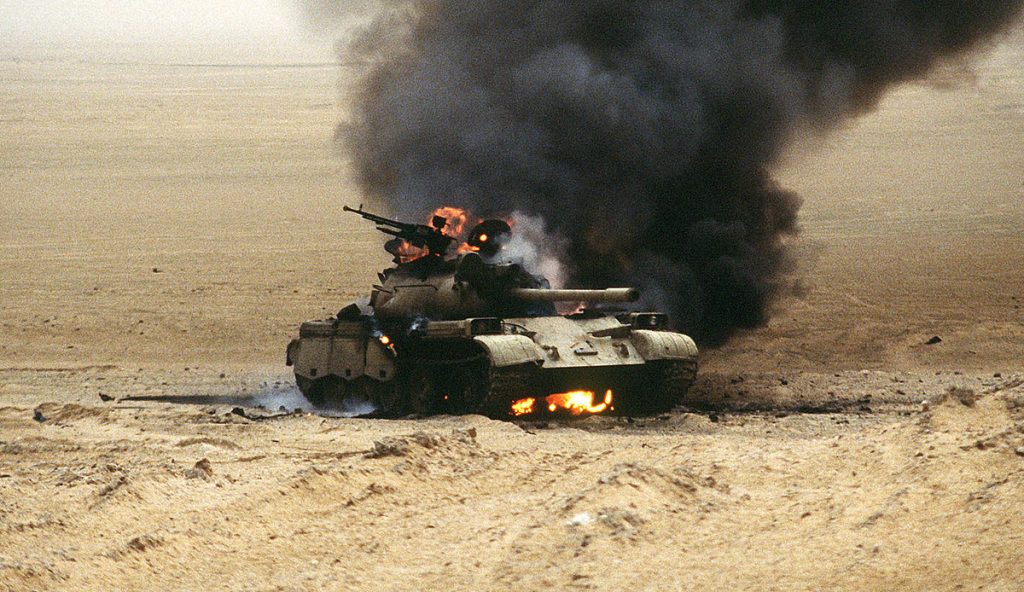 Carro de combate iraquí destruido durante la operación "Tormenta del Desierto"