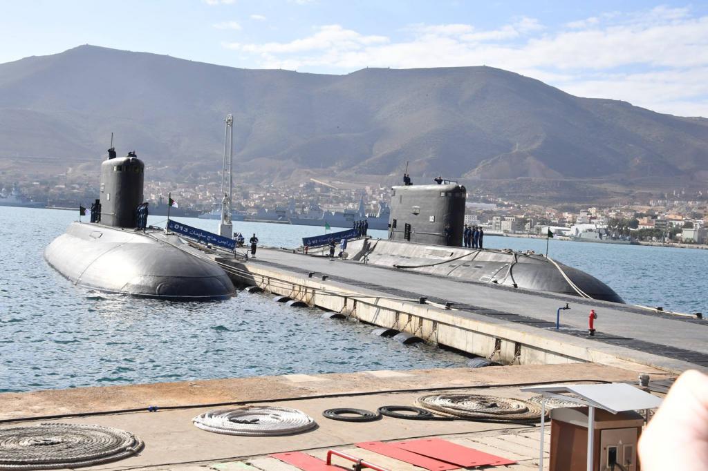 Argelia cuenta en la actualidad con ocho submarinos. De estos, los más modernos 636M y 636.1 tienen capacidad de ataque a tierra gracias a sus misiles de crucero Club-S.