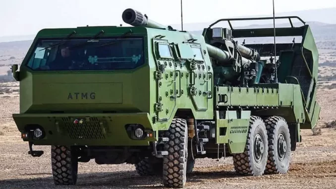 Obús autopropulsado sobre ruedas ATMOS de 155mm. Fuente - Elbit Systems. Obús autopropulsado sobre ruedas ATMOS de 155mm. Fuente - Elbit Systems.