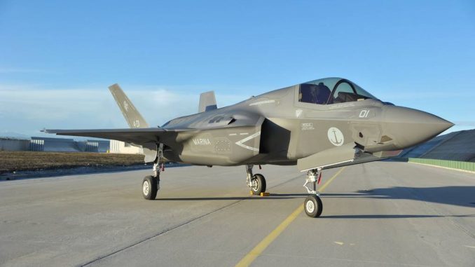 Italia es usuario del cazabombardero de 5ª generación F-35 Lightning II, del que esperan contar con hasta 131 unidades. Fuente - Lockheed Martin. Italia es usuario del cazabombardero de 5ª generación F-35 Lightning II, del que esperan contar con hasta 131 unidades. Fuente - Lockheed Martin.