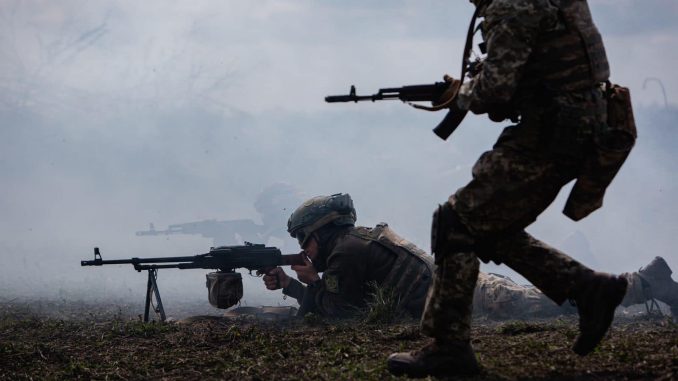 Miembros de la Guardia de Fronteras ucraniana entrenando. Fuente - Ministerio de Interior de Ucrania.