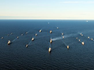 Imagen tomada durante el ejercicio BALTOPS 23, el más importante de cuantos tienen lugar en el Báltico. Fuente - US Navy.