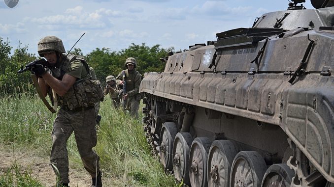 Miembros de la 22ª Brigada ucraniana entrenando. Fuente - Ministerio de Defensa de Ucrania.
