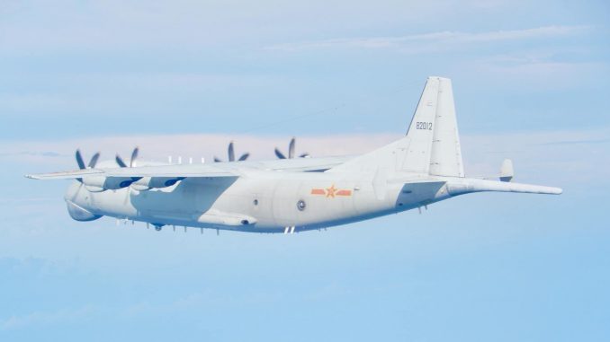 Avión de patrulla marítima chino Y-8Q sobrevolando la Zona de Identificación de Defensa Aérea (ADIZ) de Taiwán. Fuente - Eurasiatimes.