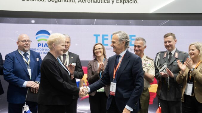 TEDAE firma acuerdos de colaboración con SEKPY y PIA para fortalecer la cooperación industrial internacional